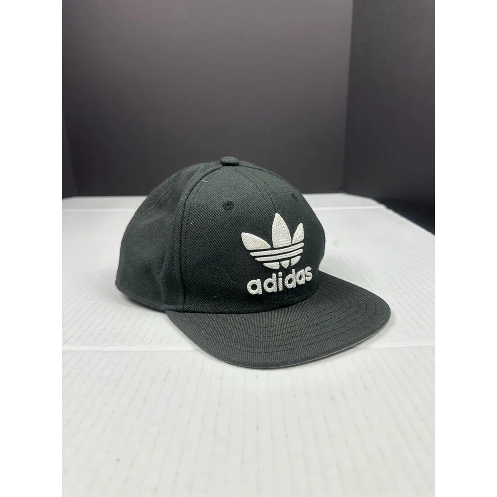 Youth Embroidered Wool Blend Adidas Snapback Hat Black and White Flat Bill Cap